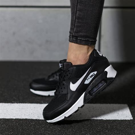 nike schuhe damen schwarz leder|Nike schwarz schuhe damen.